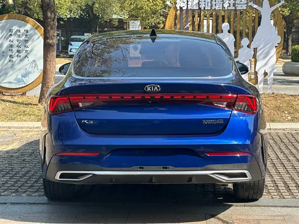 Kia K5 2020 270T CVVD Luxury Edition фото 17