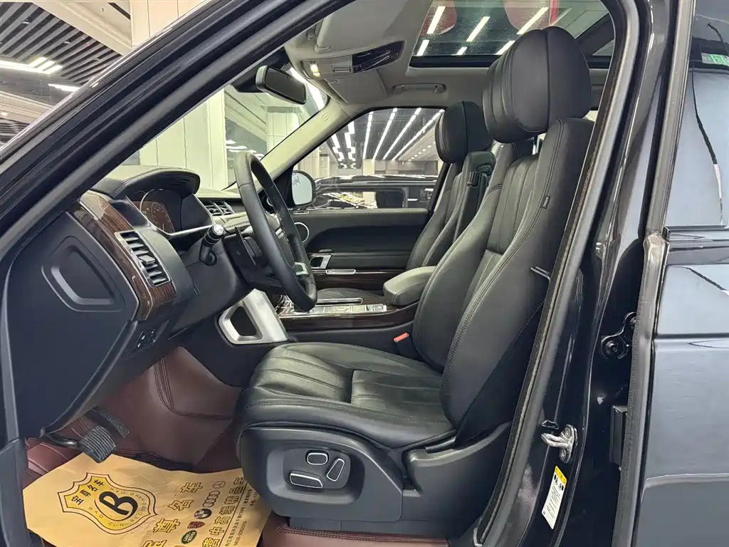 Land Rover Range Rover 2013 3.0 TDV6 Vogue фото 7