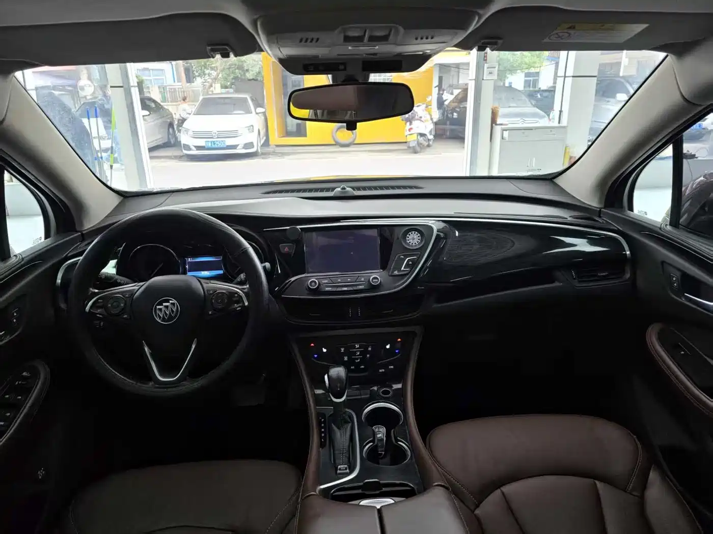 Buick Envision Plus 2018 20T 2WD Luxury фото 4