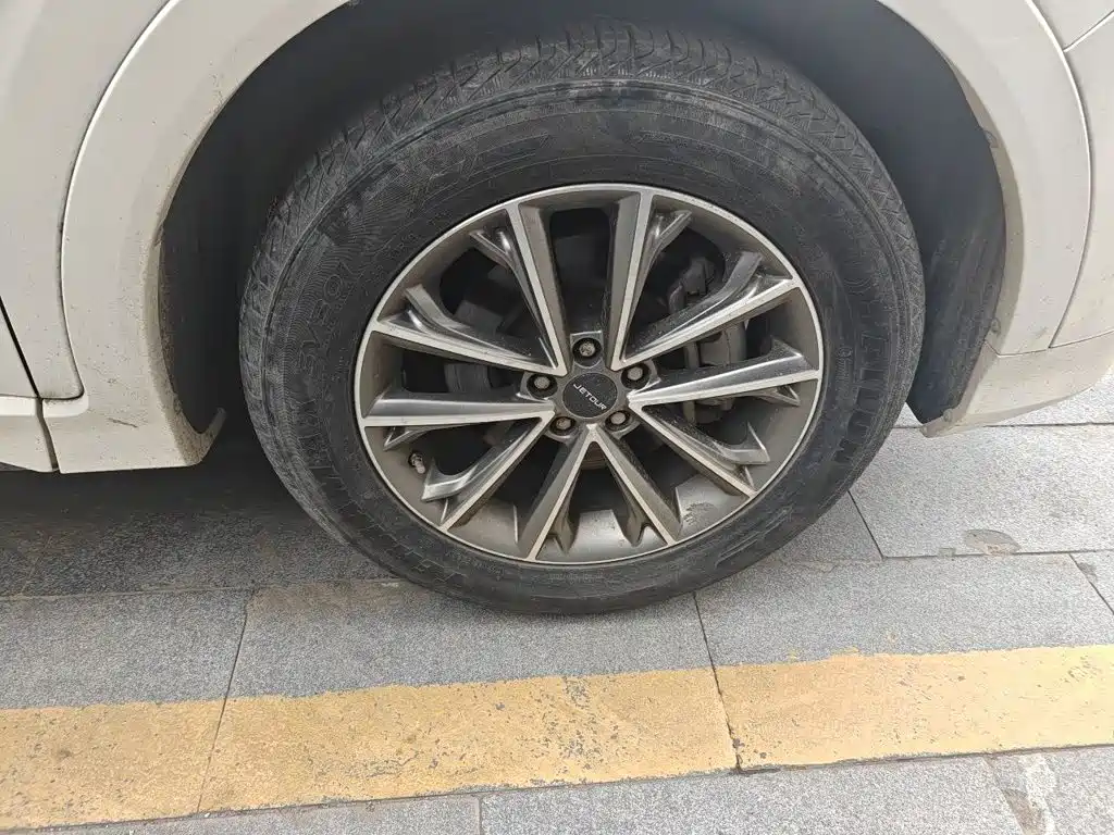 Jetour X70 2019 2020 1.5T Manual Comfort 5-seater