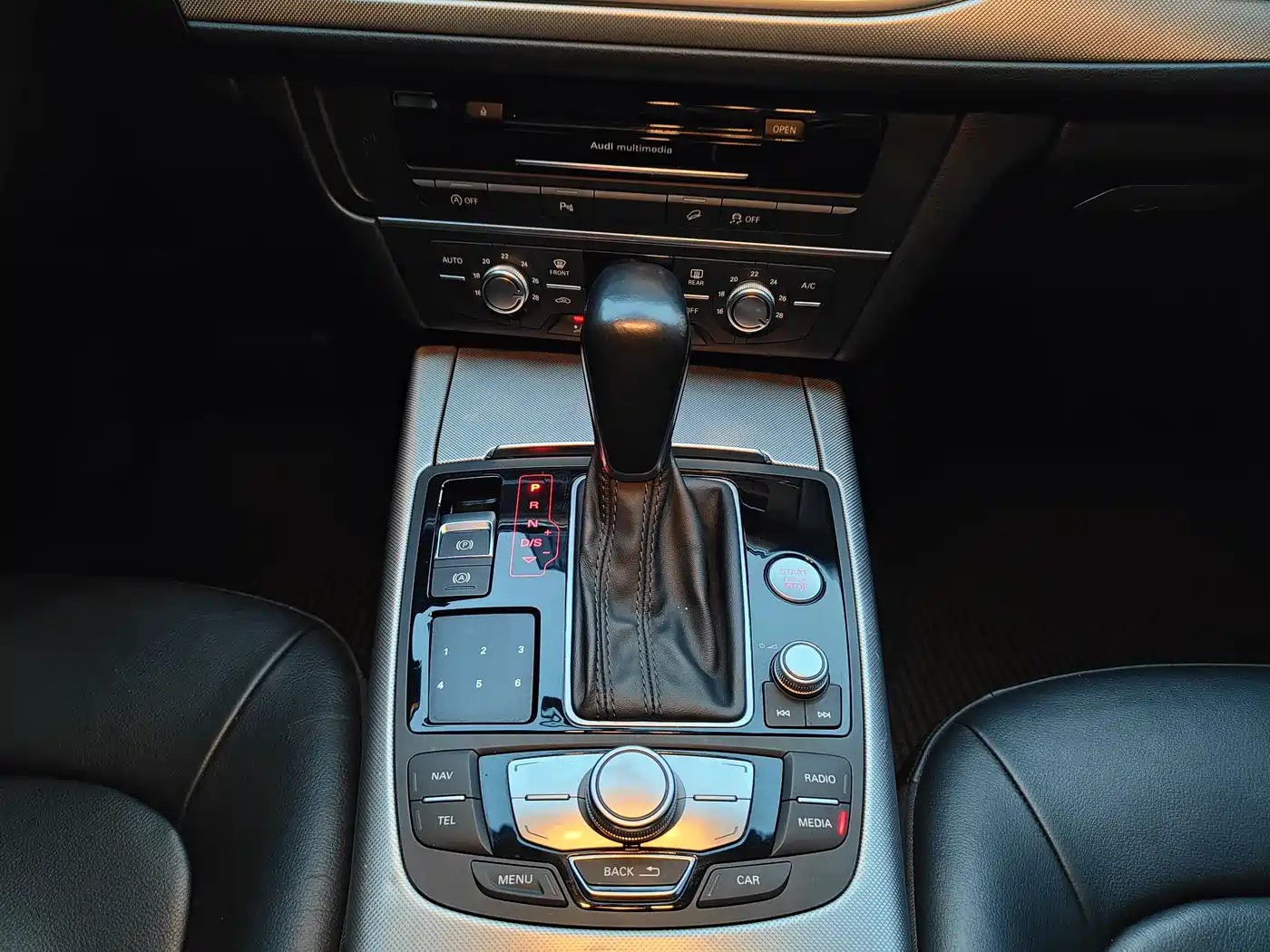 Audi A6 (Import) 2015 3.0T allroad quattro фото 7
