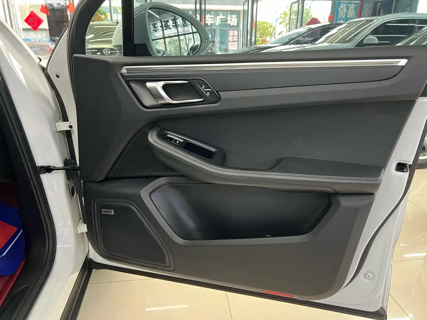 Porsche Macan 2020 Macan 2.0T фото 30