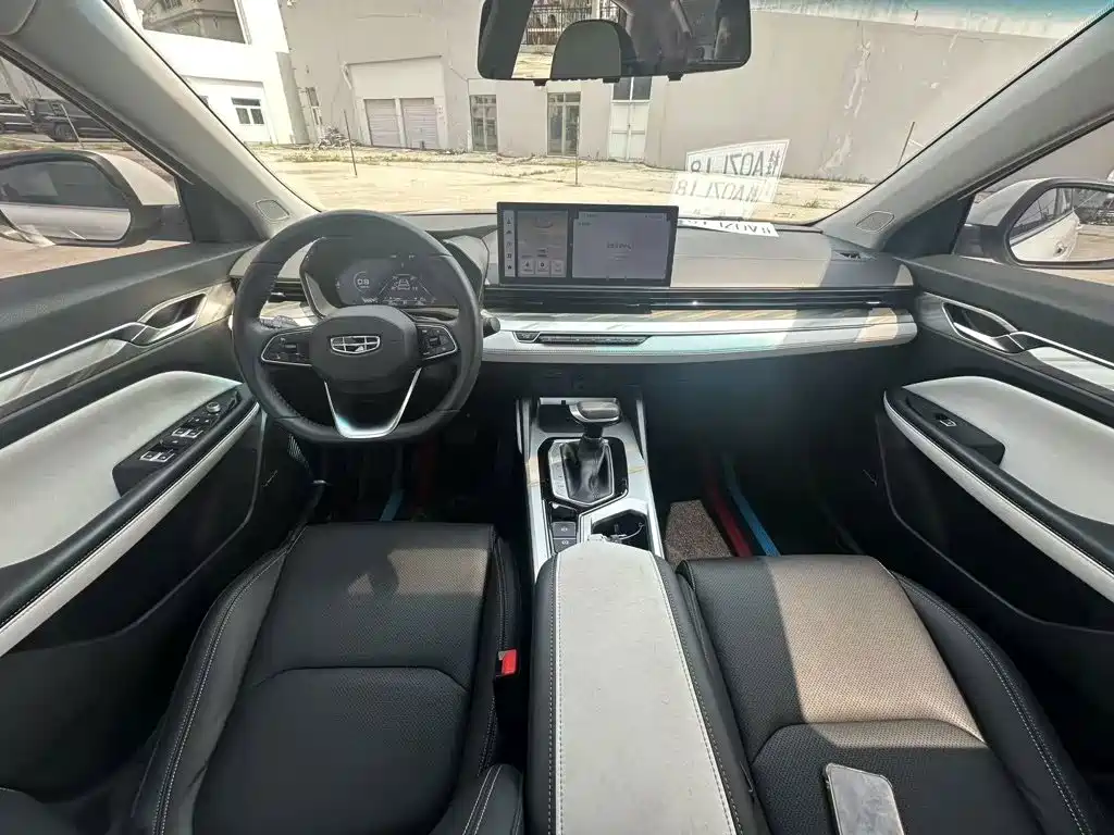 Geely Emgrand L 2022 2022 1.4T CVT Flagship
