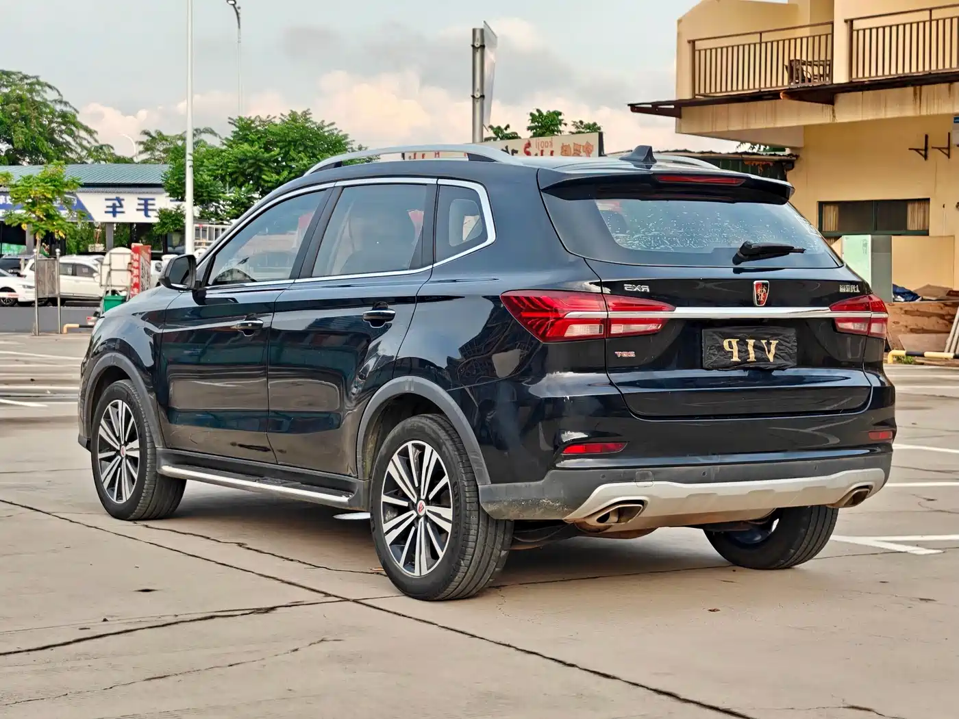 Фото 7 - Roewe RX5