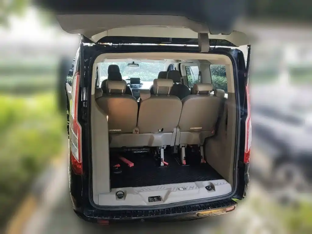 Ford Tourneo 2018 2017 2.0T Automatic Elite Edition