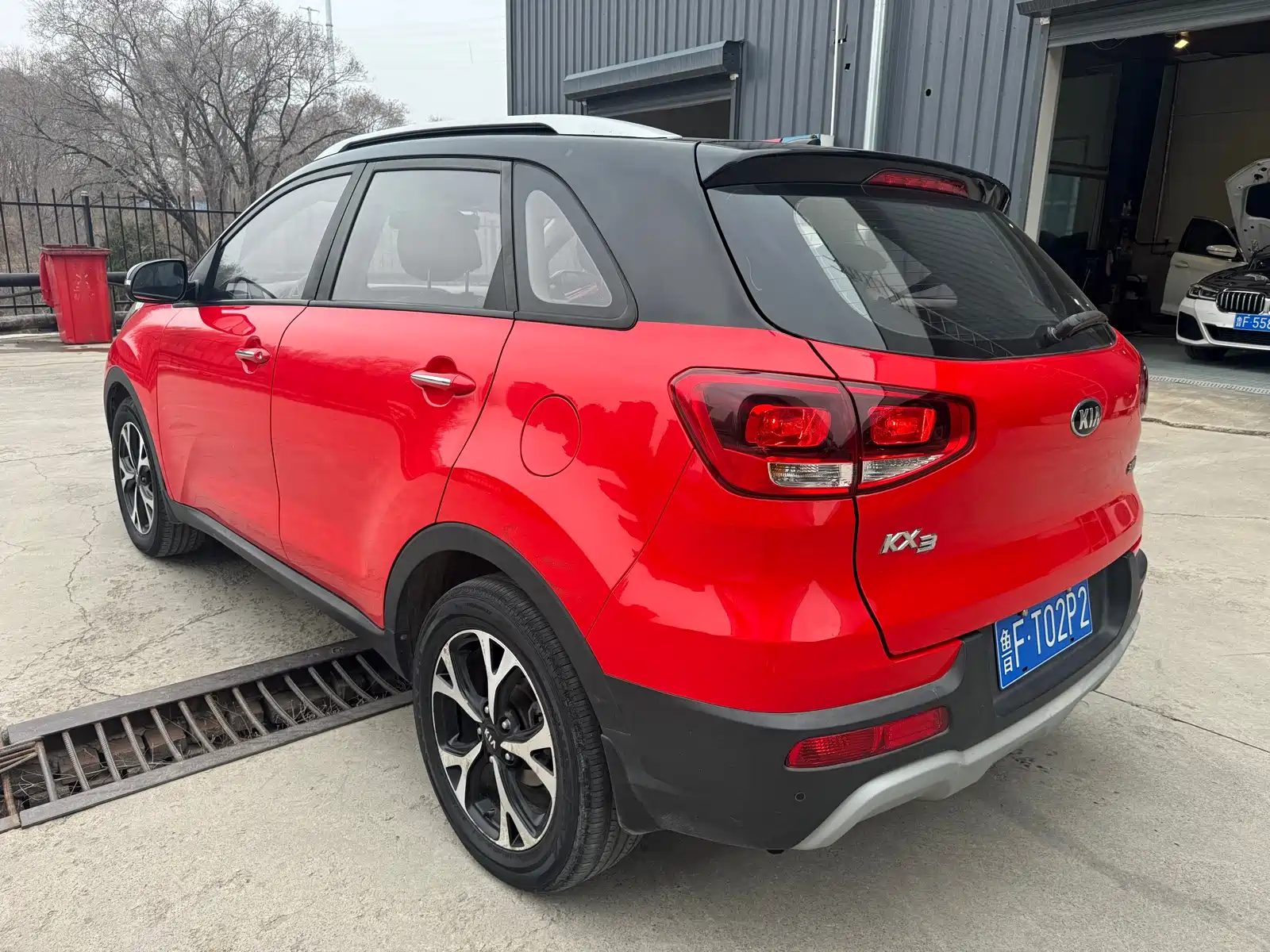 Photo 6 - Kia KX3
