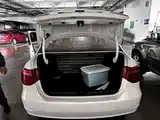 Photo 22 - Volkswagen Jetta