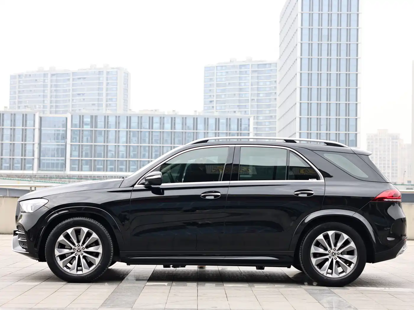 Mercedes-Benz GLE 2023 GLE 350 4MATIC Fashion фото 7