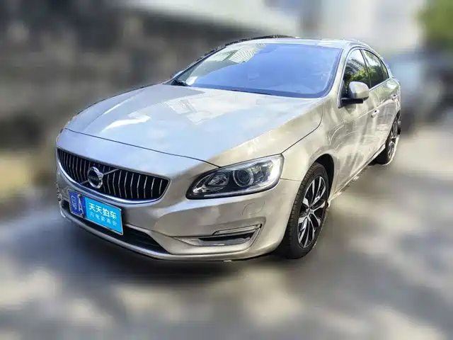 Volvo S60 2019 S60L T3 Smart Advance Edition — фото 1