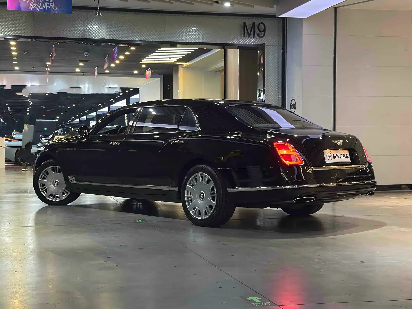 Фото 4 - Bentley Mulsanne