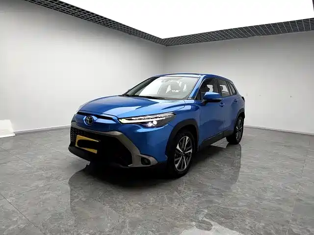 Toyota Frontlander 2022 2.0L CVT Luxury PLUS Edition