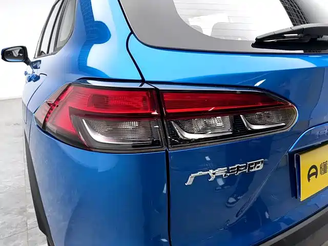 Toyota Frontlander 2022 2.0L CVT Luxury PLUS Edition фото 19