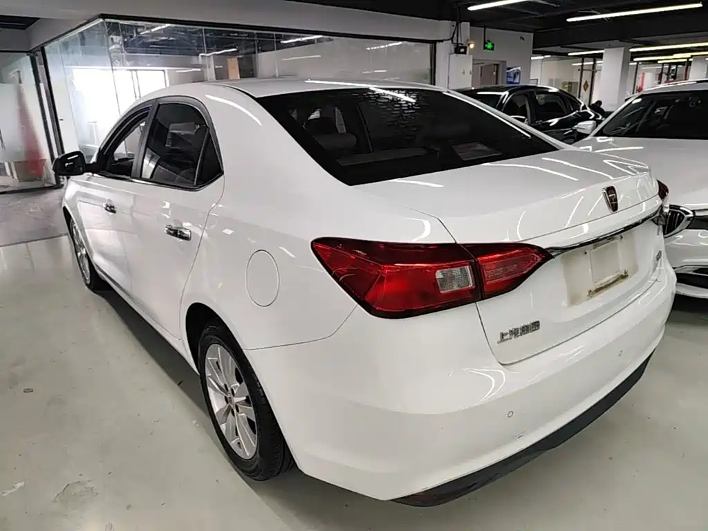 Roewe 360 2016 2015 1.5L Automatic Luxury