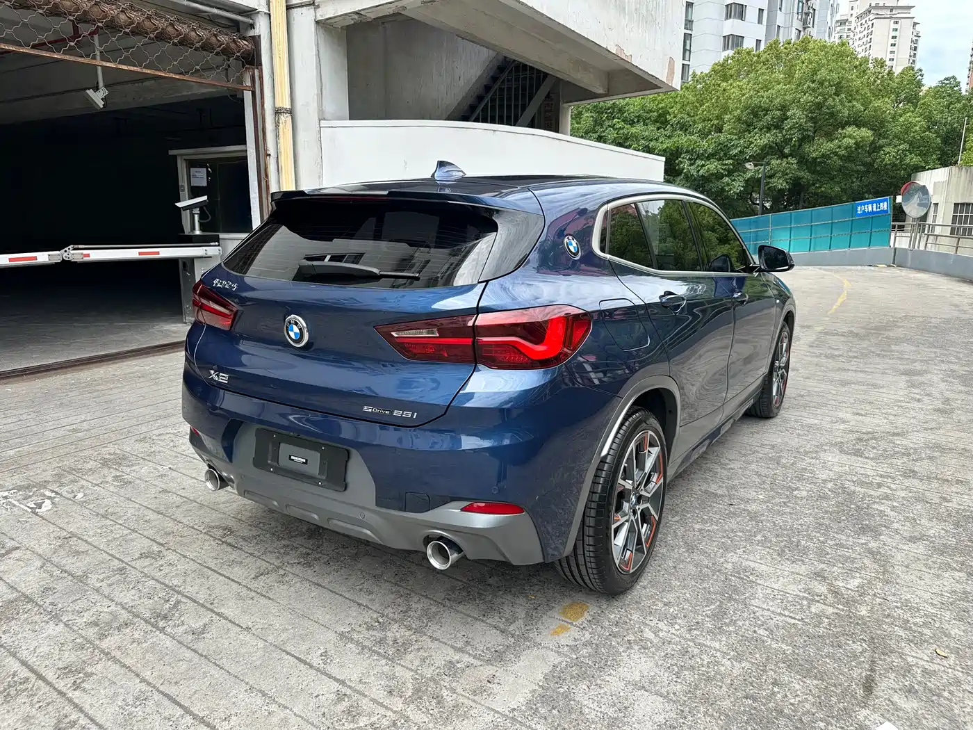 BMW X2
