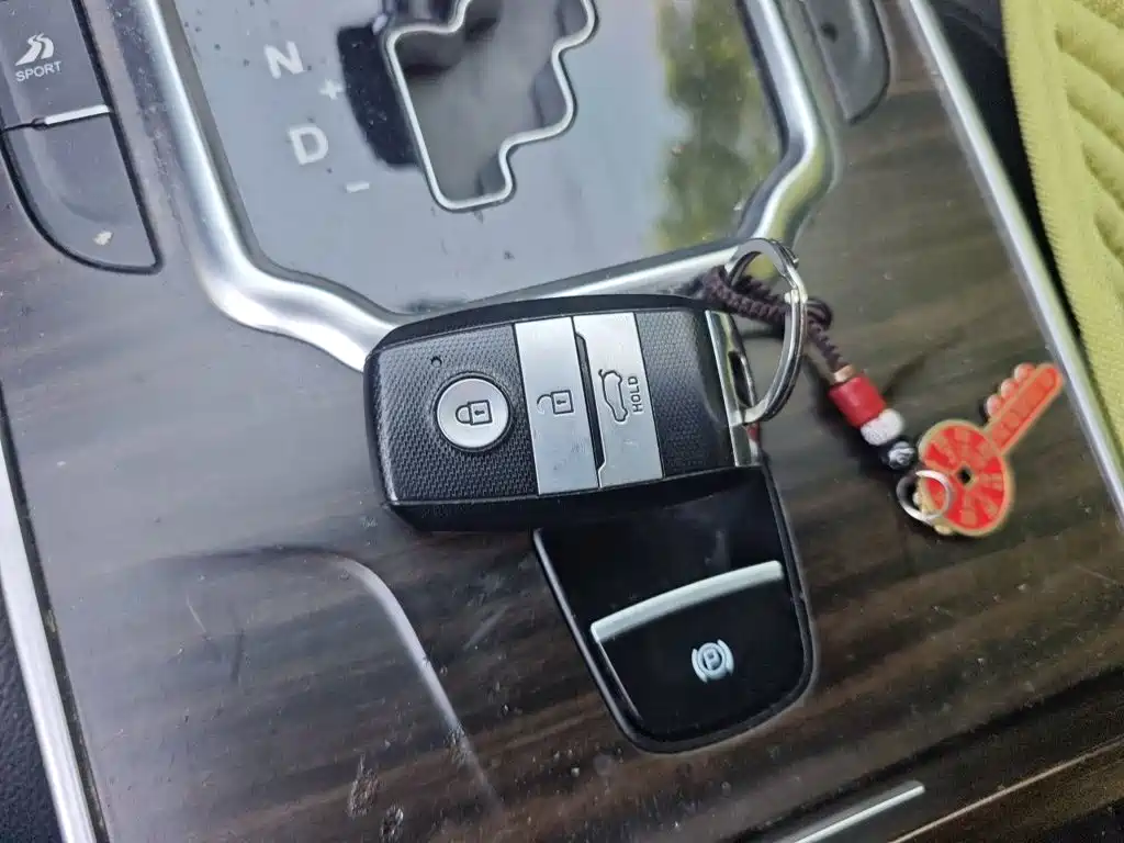 Landwind X7 2015 2015 2.0T Panoramic Flagship Edition