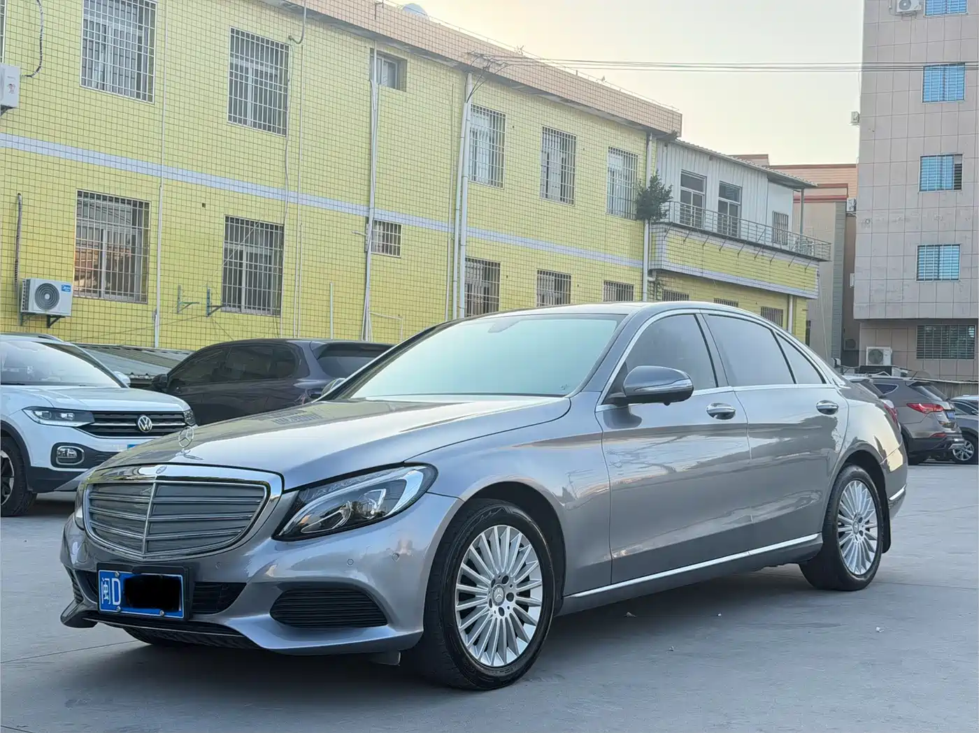 Mercedes-Benz C-Class 2015 C 200 L