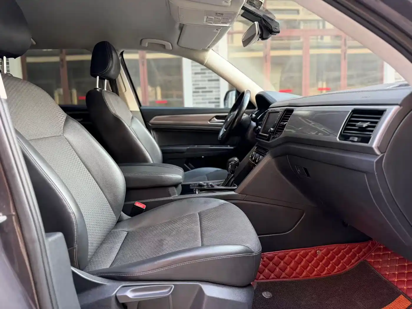 Volkswagen Teramont 2019 380TSI 4WD Comfort China VI фото 10