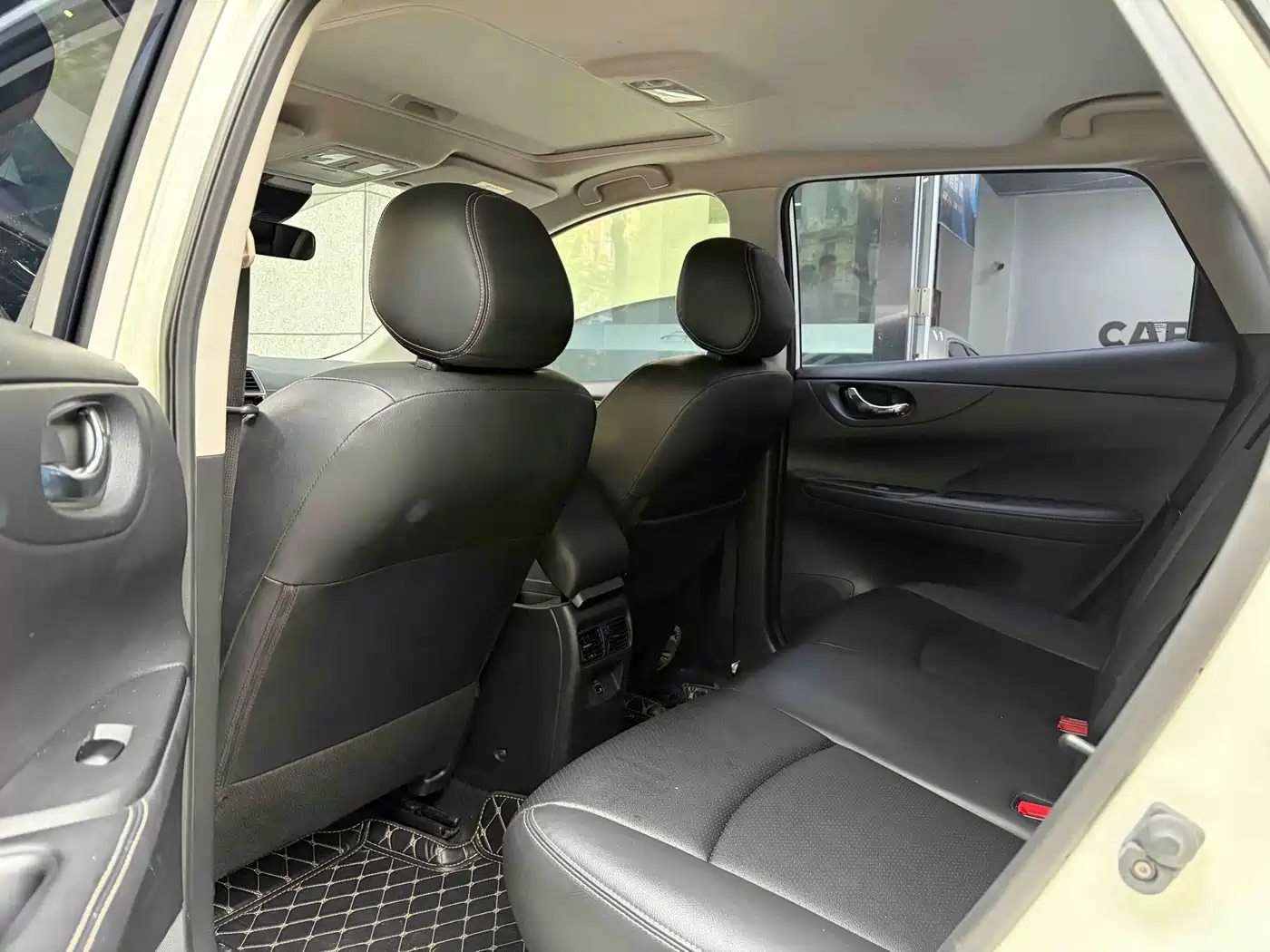 Nissan Tiida 2023 2023 1.6L CVT Smart Drive Edition