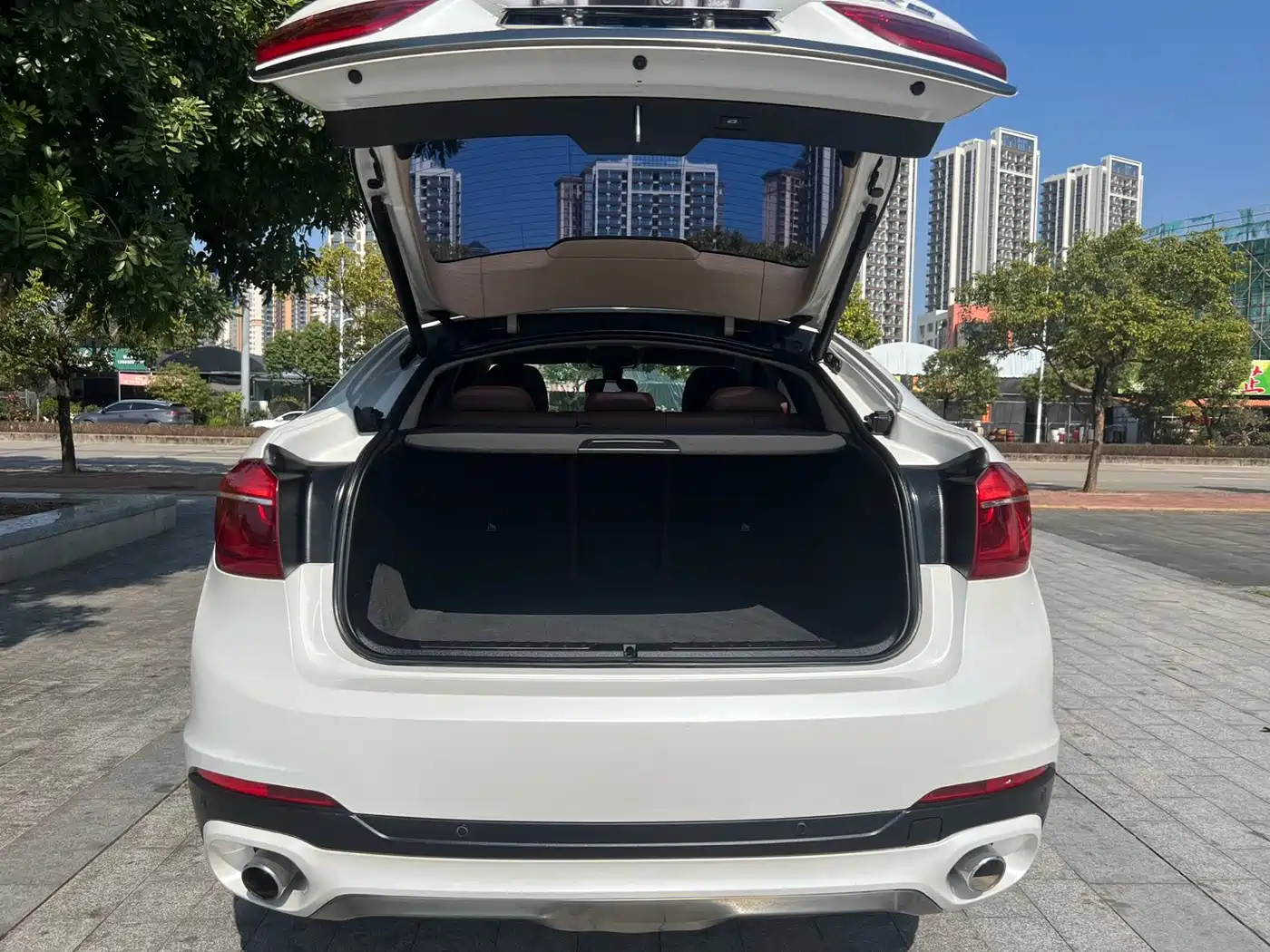 BMW X6 2017 xDrive28i фото 19