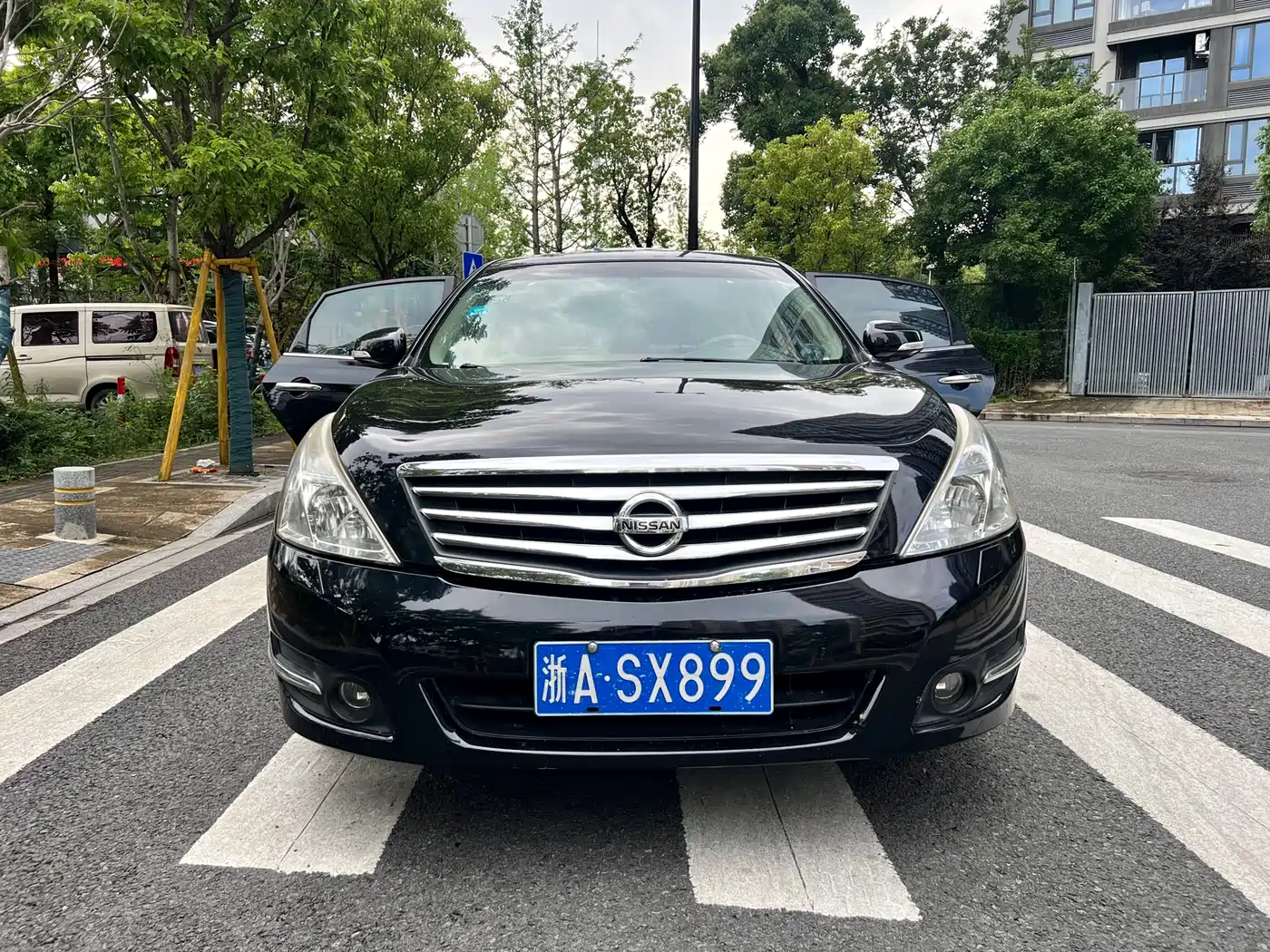 Nissan Teana 2010 2010 2.5L XL Anniversary Edition