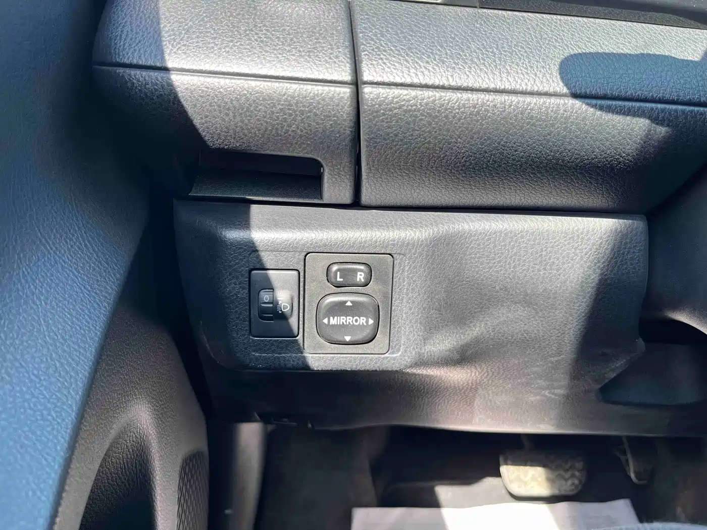 Toyota YARiS L Zhi Xuan 2022 Zhi Xuan X 1.5L CVT Luxury PLUS Edition фото 12