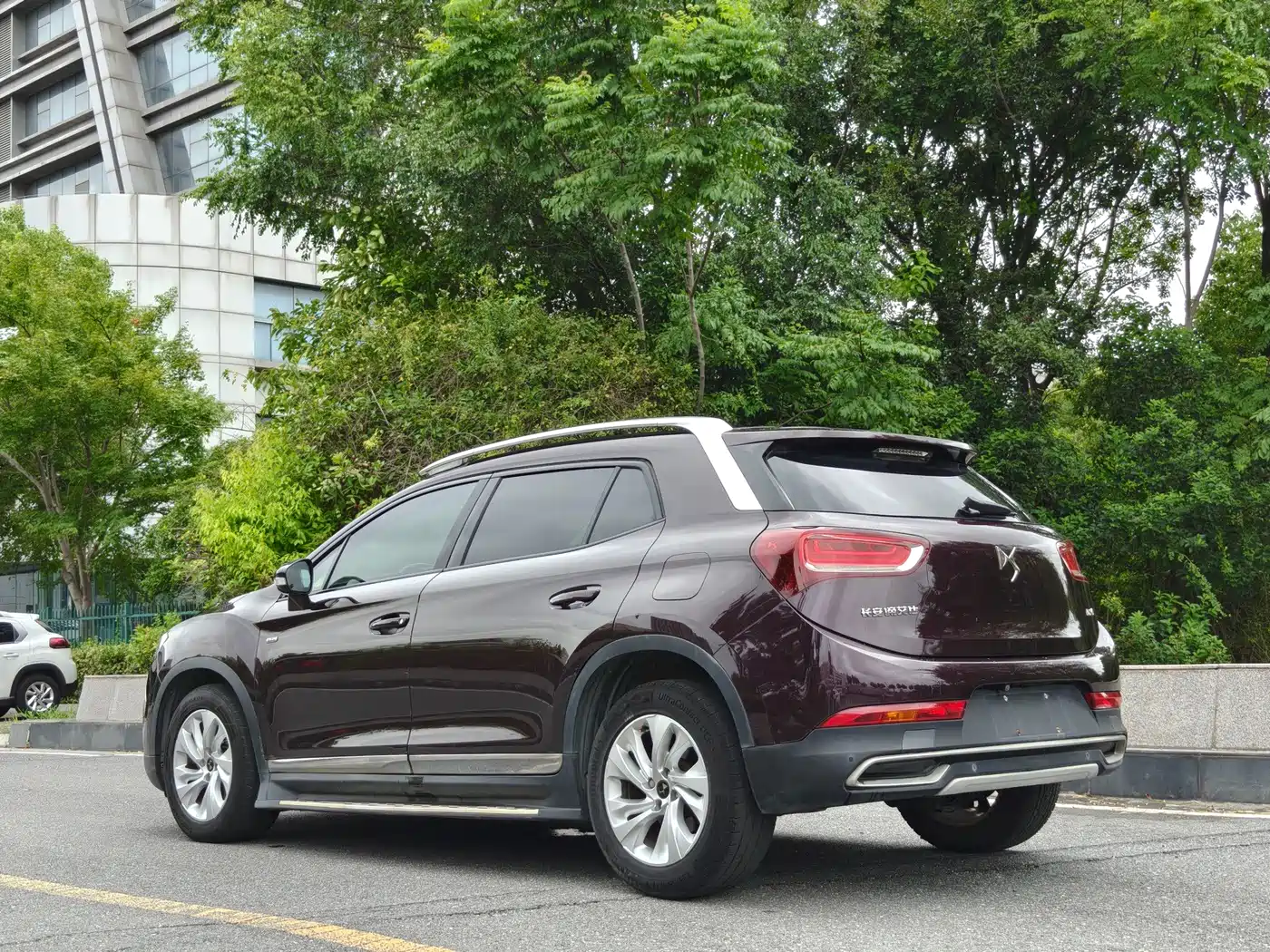 DS 6 2015 2016 1.6T Elegance THP160
