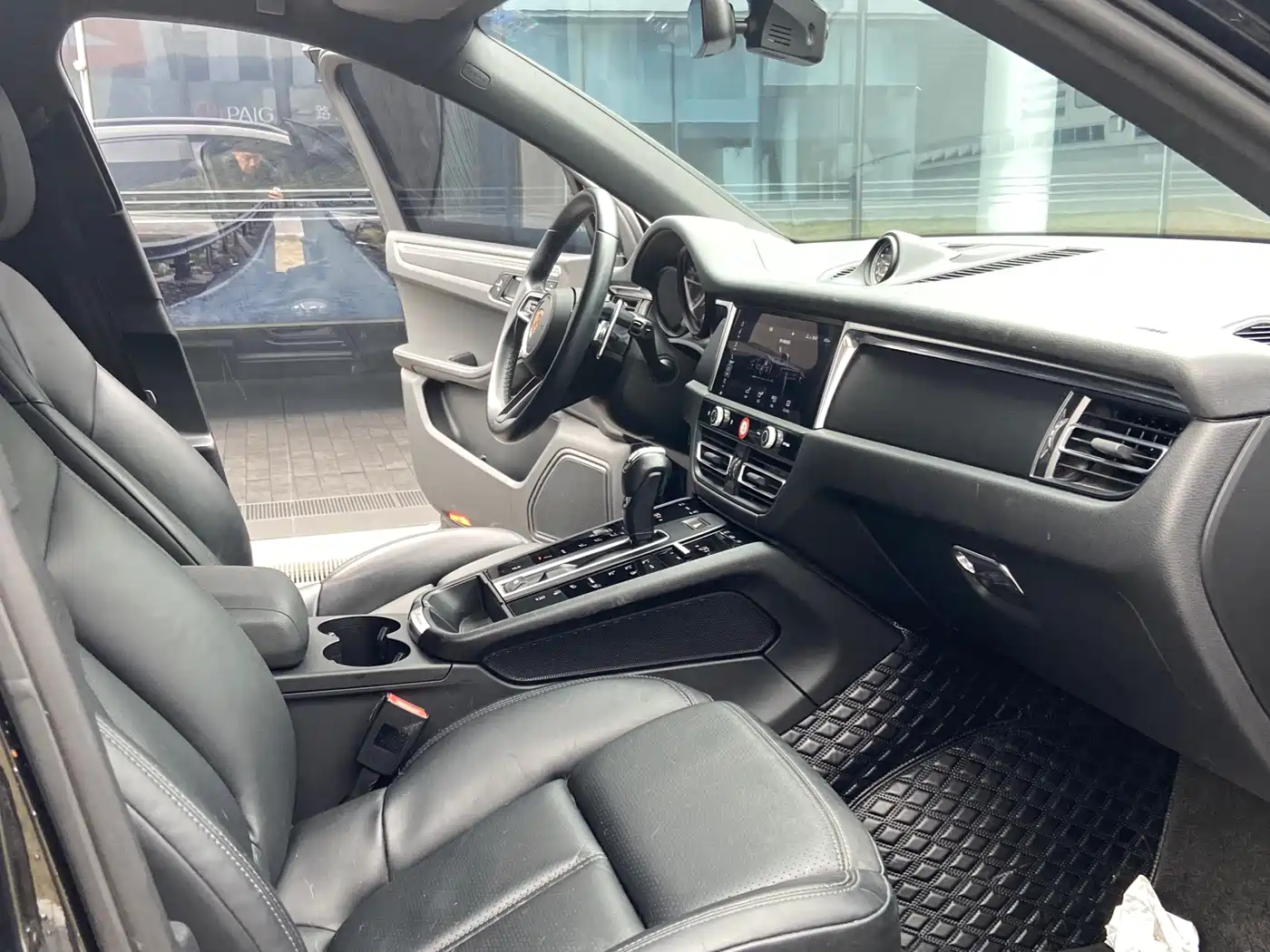 Porsche Macan 2023 Macan 2.0T фото 9