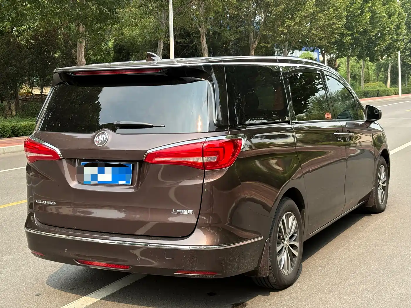 Фото 4 - Buick GL8