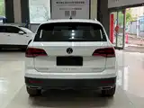 Фото 5 - Volkswagen Tharu