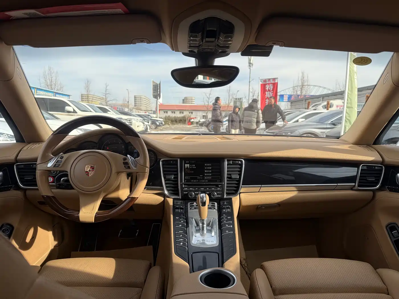 Porsche Panamera 2014 Panamera 4 3.0T фото 4