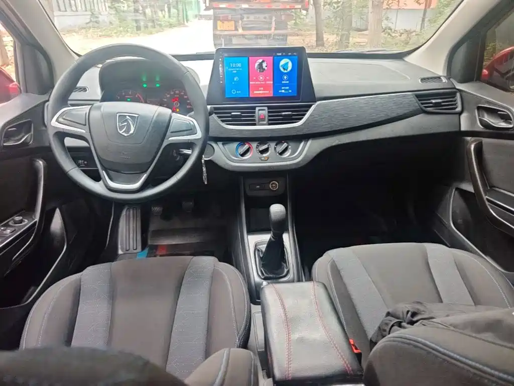 Baojun 310 2018 2016 1.2L Manual Comfort Model