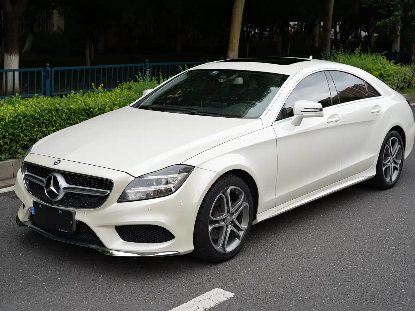 Mercedes-Benz CLS