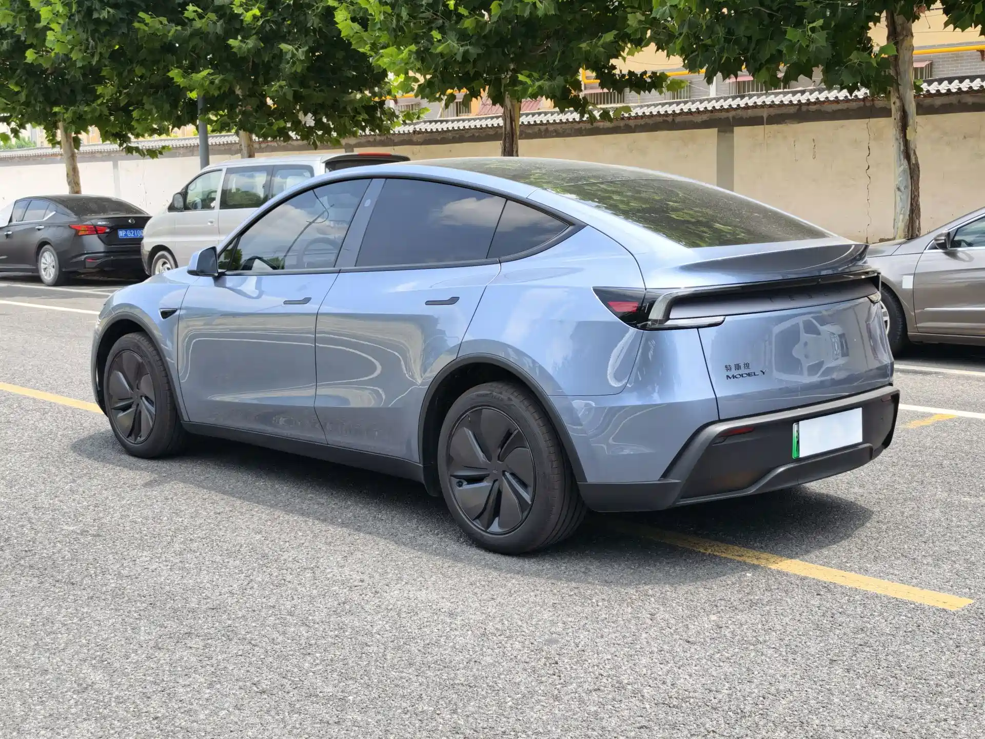 Фото 6 - Tesla Model Y