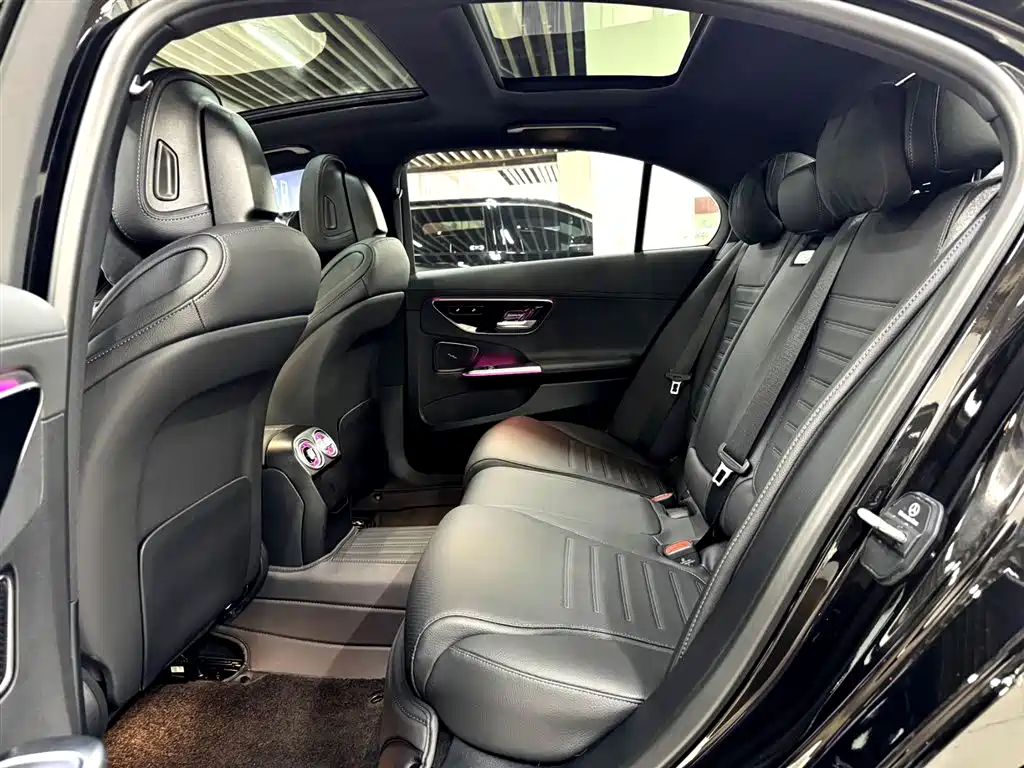 Mercedes-Benz C-Class 2024 C 260 L Sport фото 12