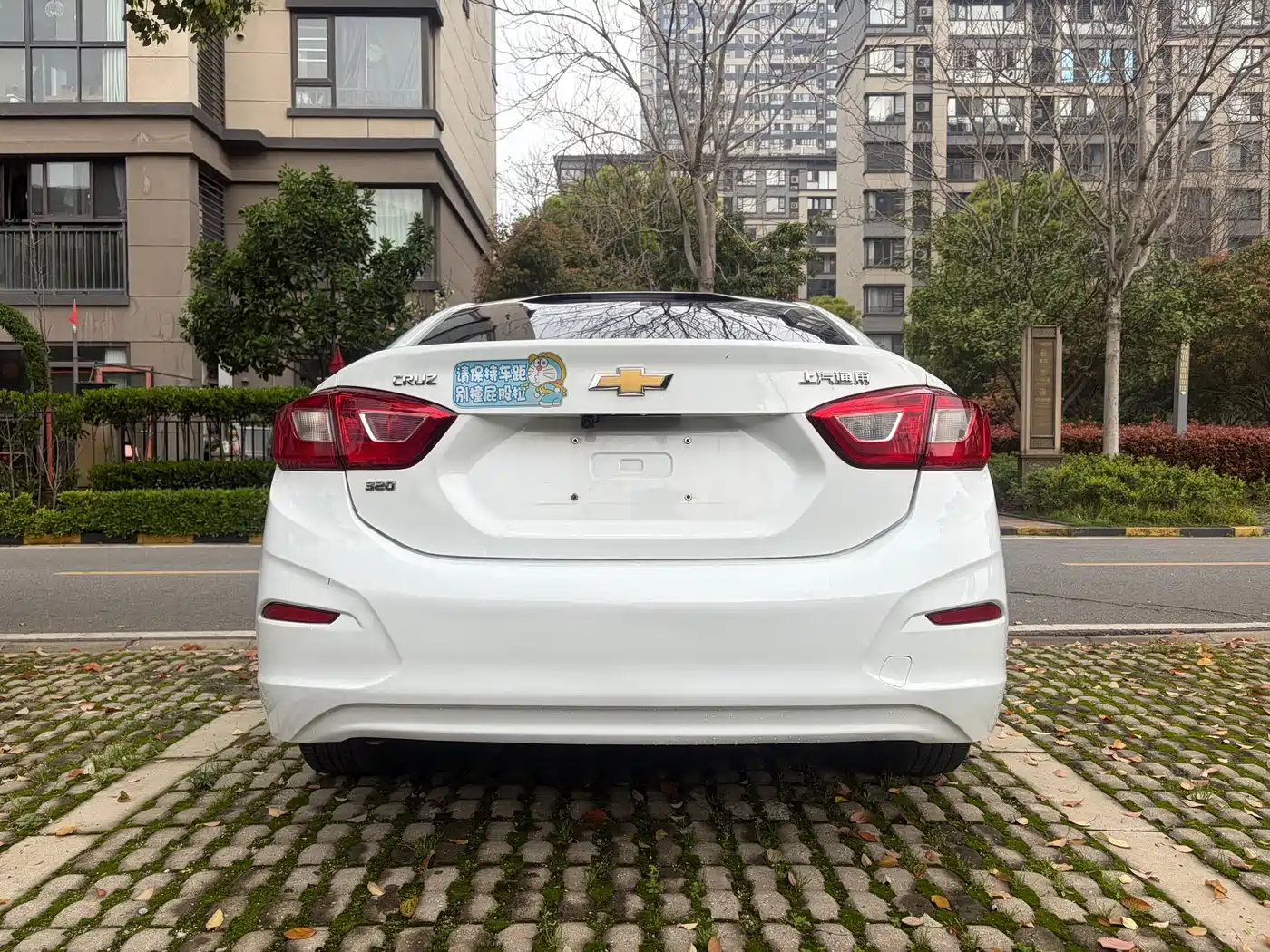 Chevrolet Cruze 2018 2018 320 Automatic Pioneer Sunroof Edition