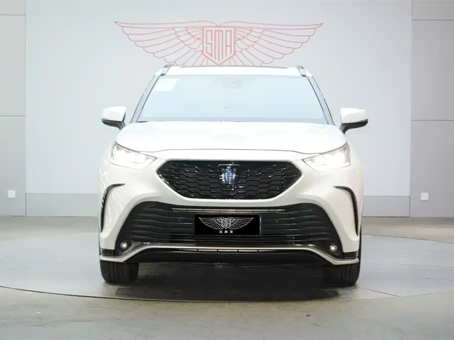 Toyota Crown Kluger 2022 2.5L HEV 4WD Premium Edition фото 5