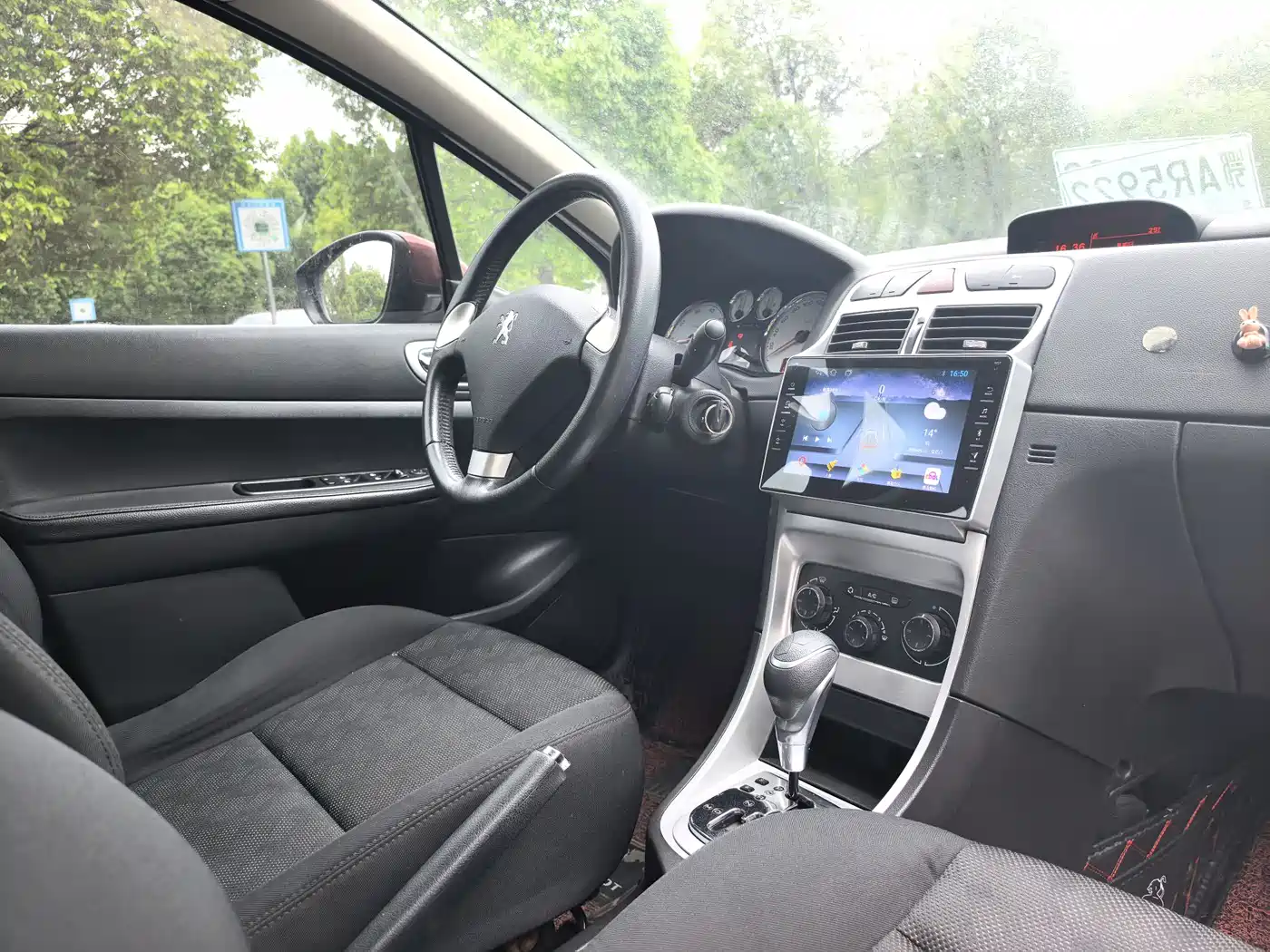Peugeot 307 2013 1.6L Automatic CROSS фото 19