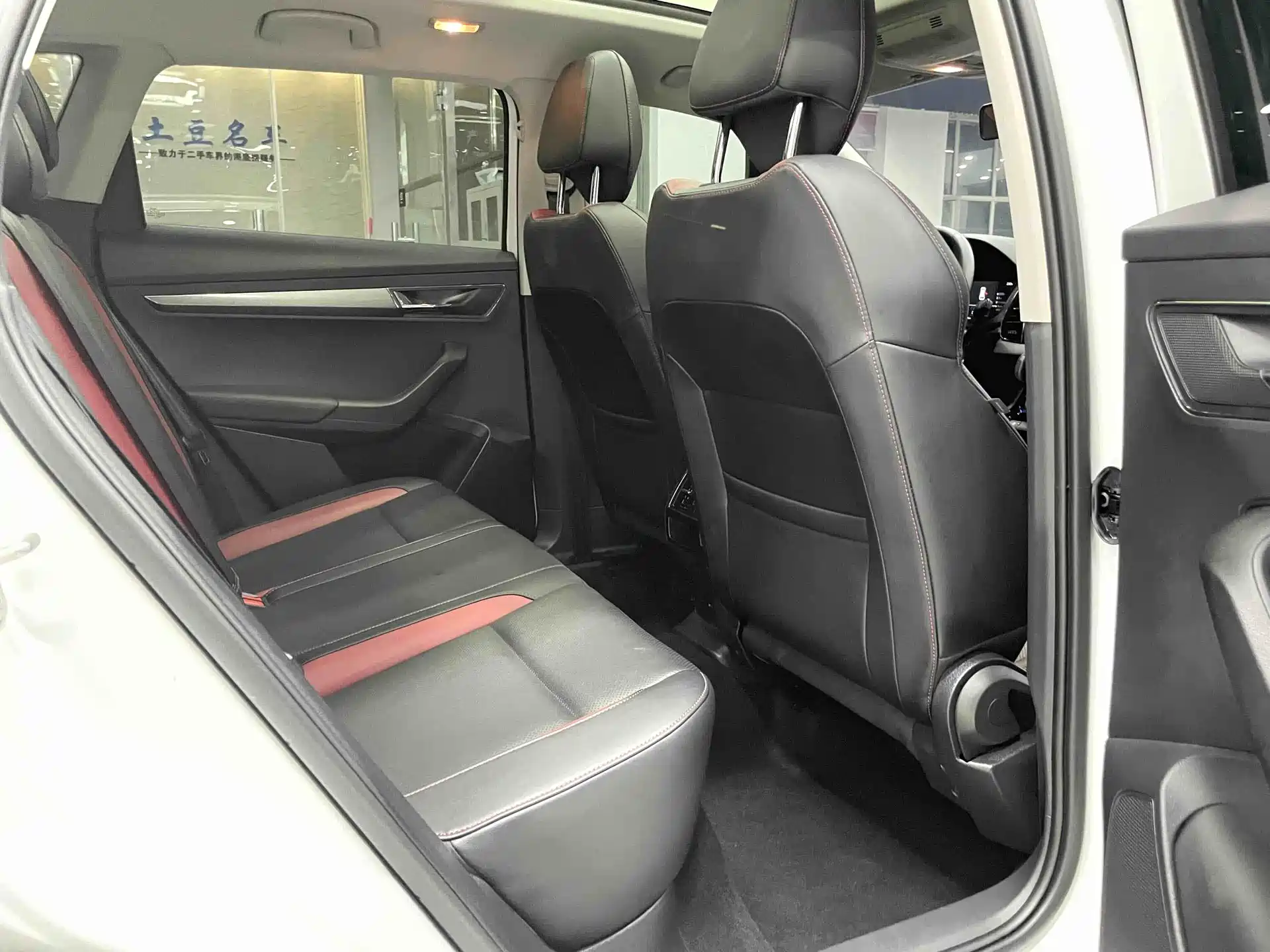 صورة 13 - Škoda Karoq