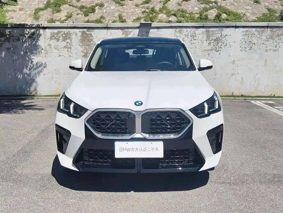 BMW X2 2025 2023 sDrive25i M Off-Road Package