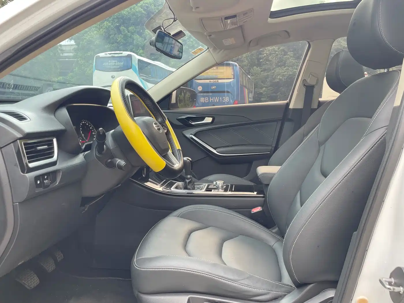 FAW Senya R9 2018 2018 Model 1.2T Manual Luxury Smart Fashion Edition