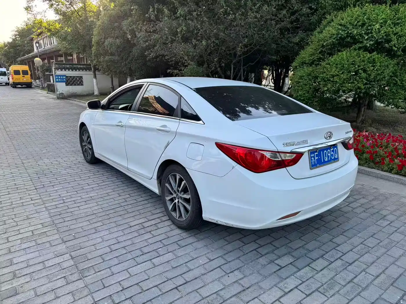 Фото 6 - Hyundai Sonata