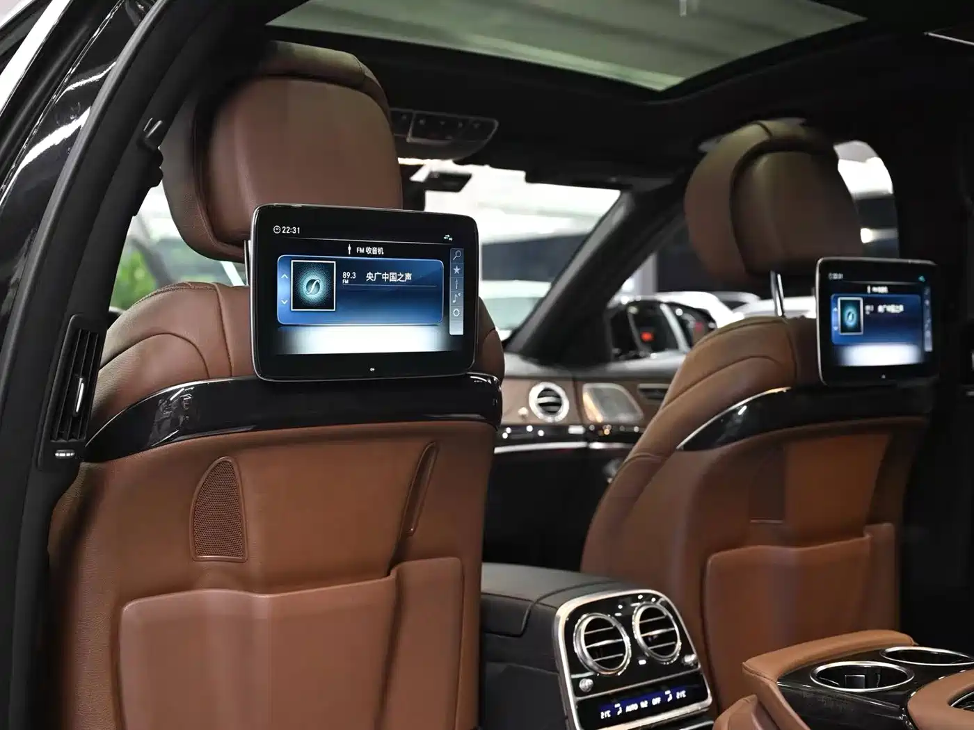 Mercedes-Benz S-Class 2020 S 450 L 4MATIC Collector's Version фото 16