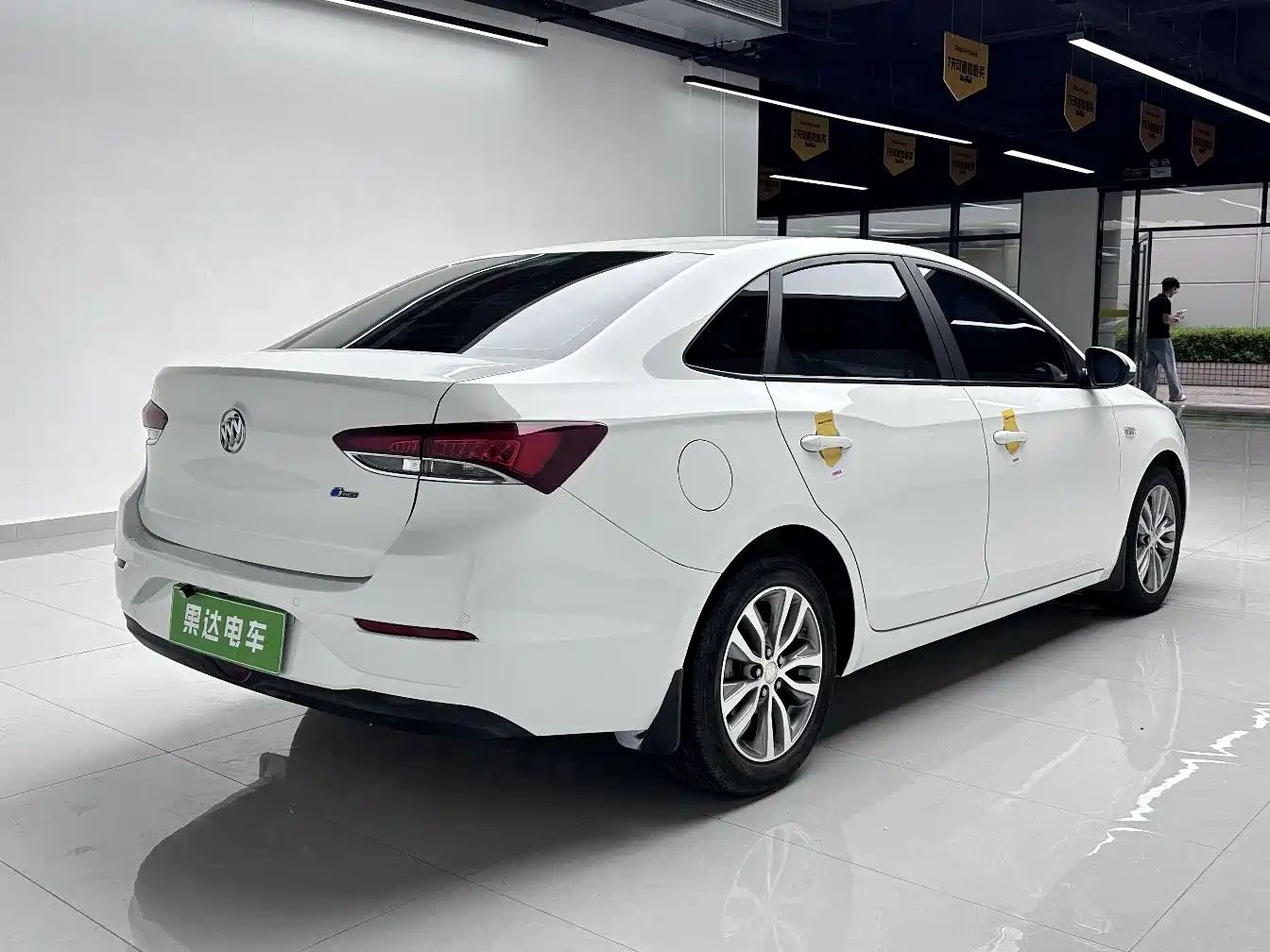 Buick Excelle 2021 1.3T Auto Mild Hybrid Elite фото 5
