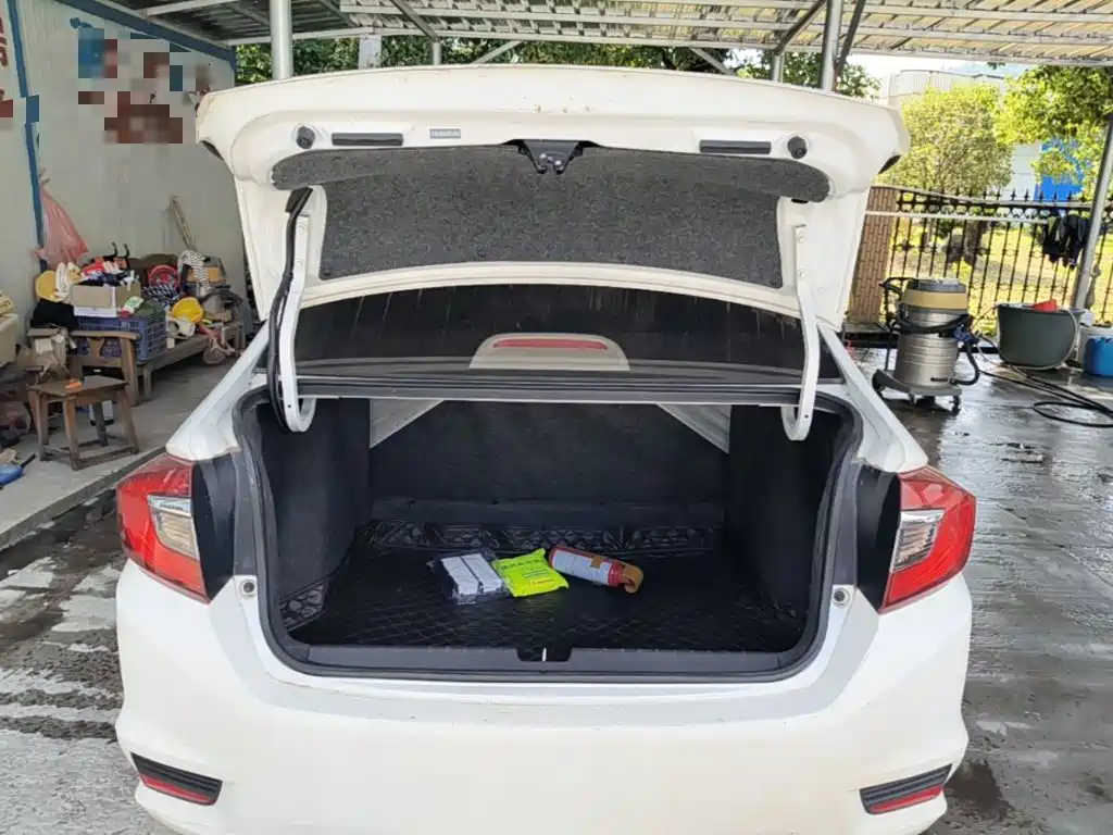 Honda Greiz 2019 2016 1.5L CVT Classic Edition