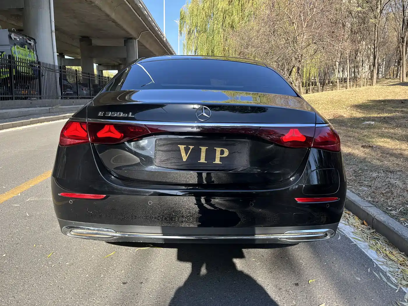Mercedes-Benz E-Class New Energy 2024 E 350 e L Plug-in Hybrid Sedan фото 6