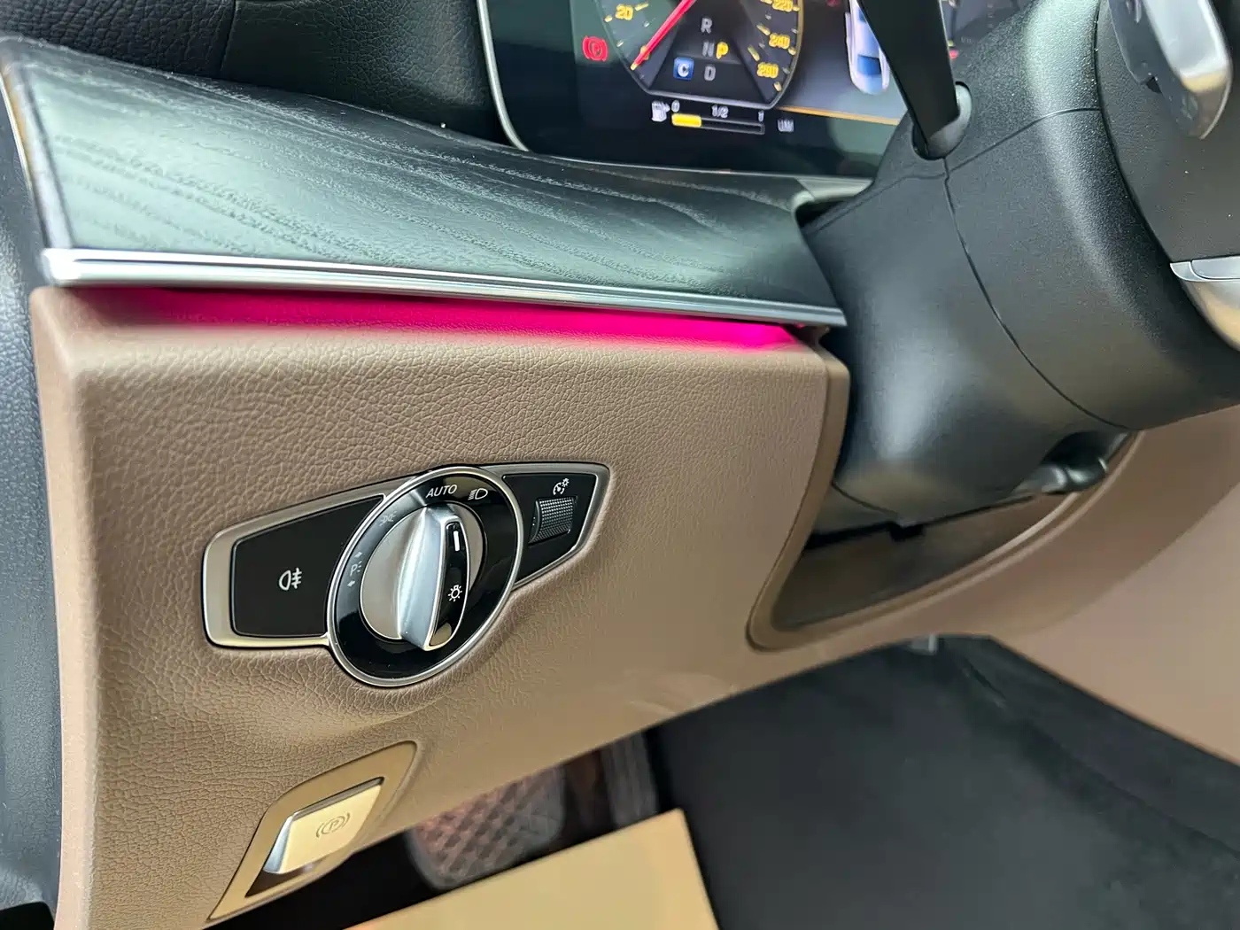 Mercedes-Benz E-Class 2019 E 260 L Sport фото 6