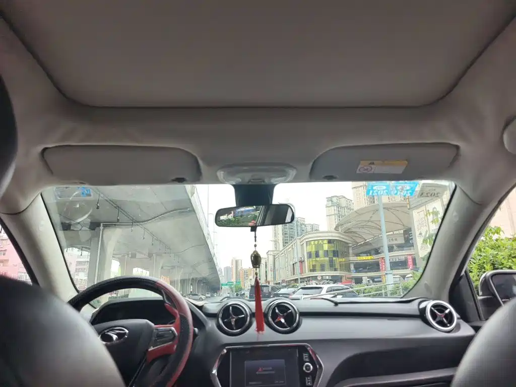 Soueast DX3 2017 2016 1.5T SRG CVT Flagship