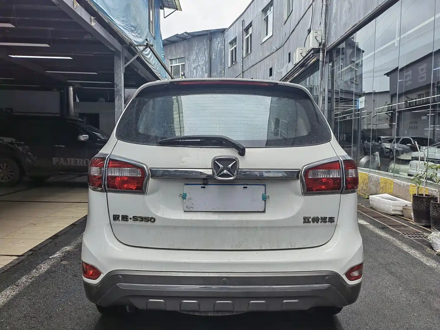 Jiangling Yusheng S350 2015 2013 2.4T Automatic 2WD Diesel Premium Luxury 5-seater