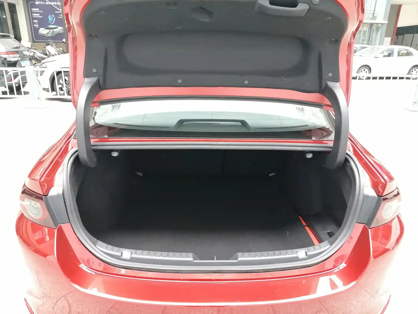 Mazda Mazda 3 2025 2023 2.0L Auto Zhiyao
