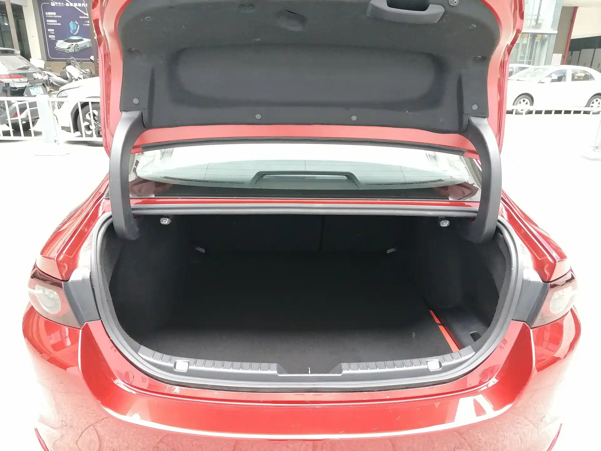 Photo 19 - Mazda Mazda 3